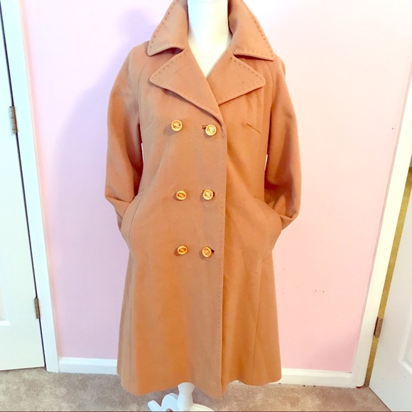 Ultima tailored by Mr. Vincent Jackets & Blazers - Vintage 100% Cashmere women’s Overcoat from 60’s
